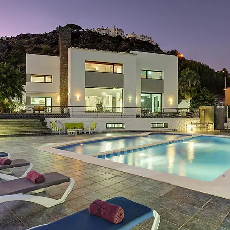 Holivista Villa